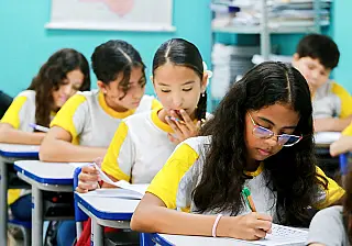 PISA 2025: Brasil fica abaixo da média da OCDE e segue distante dos países ricos
