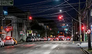 Curitiba planeja enterrar 120 km de cabos elétricos e de telecomunicações