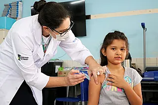 Escolas públicas de 5.544 municípios terão campanha de vacinação