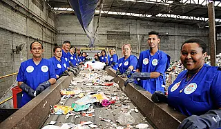 Em Goiás, 30% das embalagens de vidro, papel, papelão, plástico e metal devem ser recicladas