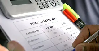 Pesquisas eleitorais financiadas com recursos dos próprios institutos levantam suspeitas do MPE