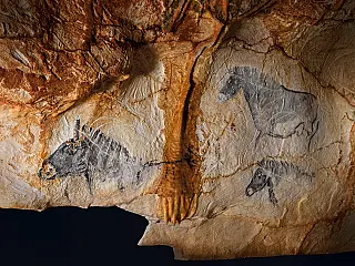 Caverna guarda pinturas rupestres a 37 metros de profundidade no litoral da França