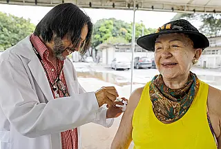 Fiocruz aponta crescimento 'altamente atípico' de influenza e Covid-19 em Goiás e Distrito Federal