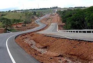 Ruas de asfalto ou concreto? Depende...