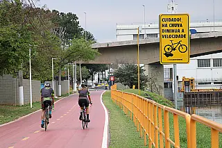 Bicicleta deve respeitar o Código de Trânsito