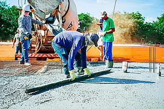 Brasileiro acumula quase 2 mil horas de trabalho por ano, 658 a mais que o alemão