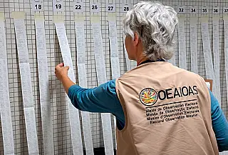 Missões internacionais destacam a segurança e a transparência do sistema eletrônico de votação