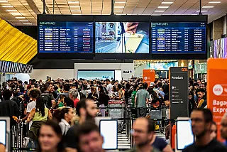 Aviação comercial bate recorde com 153.359 voos em um único dia
