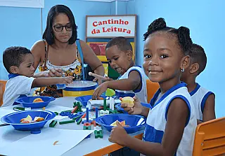 2,6 milhões de crianças estão fora das creches