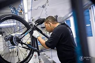 Produção de bicicletas convencionais cai 24,1%, mas as elétricas crescem 46,8%