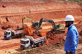 Governo federal bloqueia R$ 3,32 bilhões do Ministério das Cidades