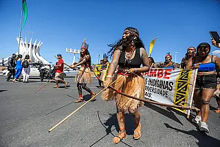 Tem mais índios na cidade do que na aldeia