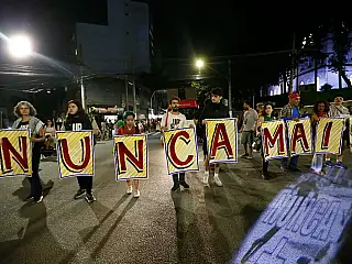 Democracias 88 X 91 Autocracias