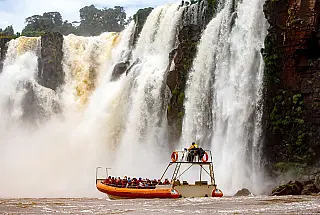 Passeio do Macuco, no Parque Nacional do Iguaçu, está 'à venda'