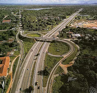 BR-116 é a maior rodovia pavimentada do Brasil